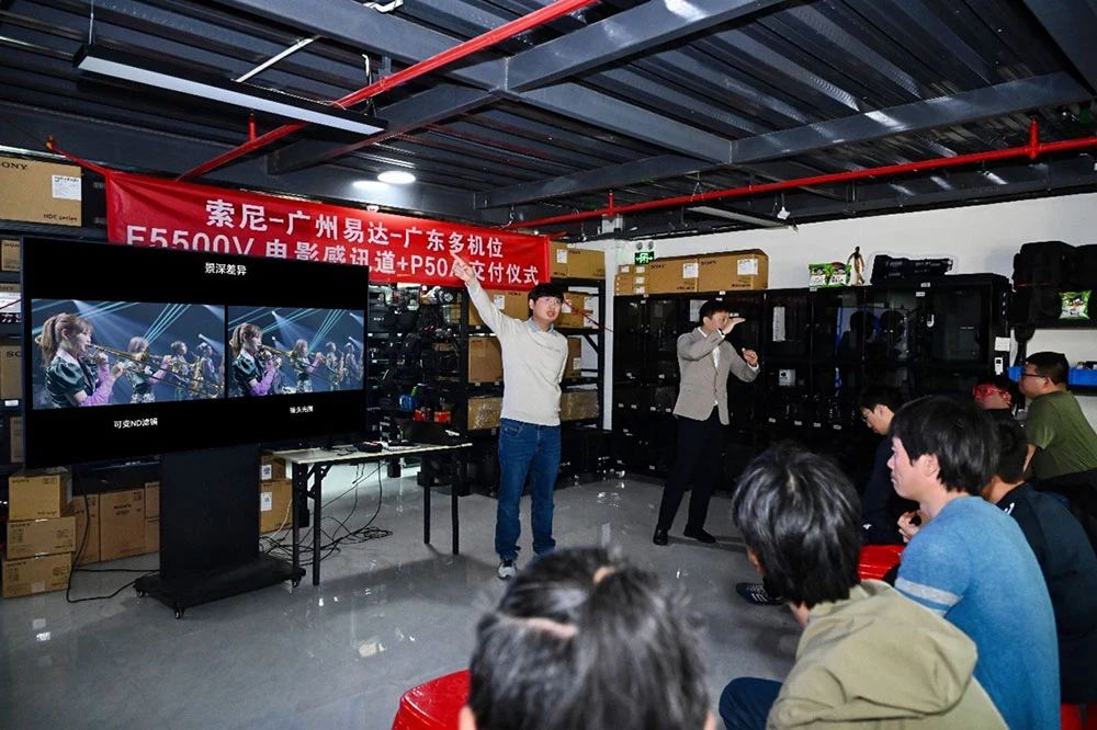 广东多机位总经理在现场交流摄像机使用心得